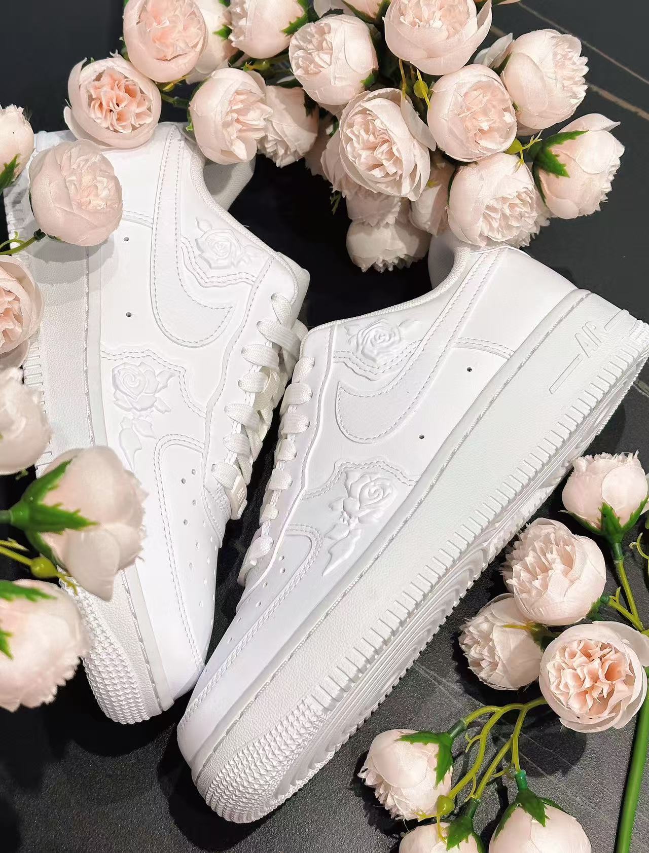  Nike Air Force 1  玫瑰