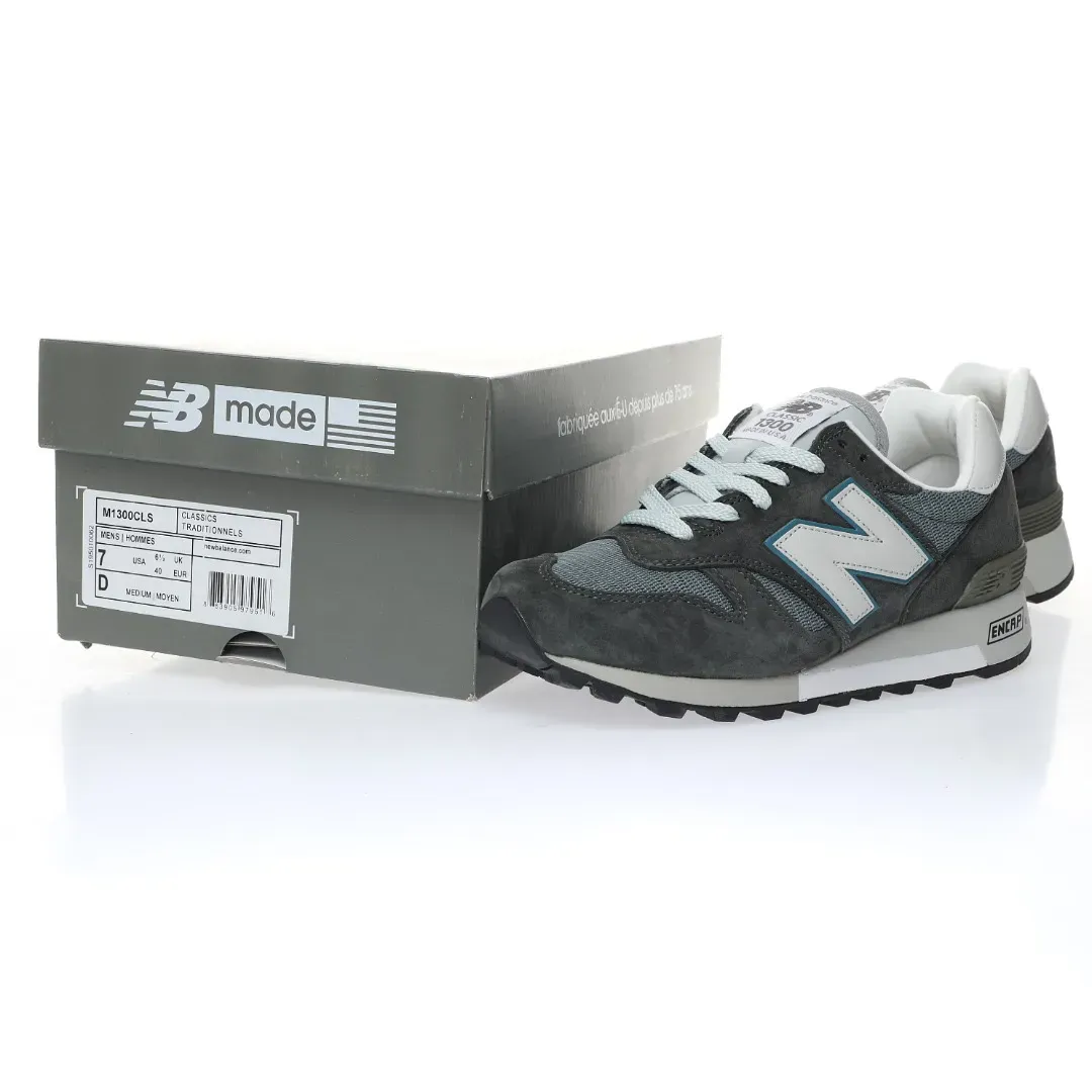 New Balance NB999
