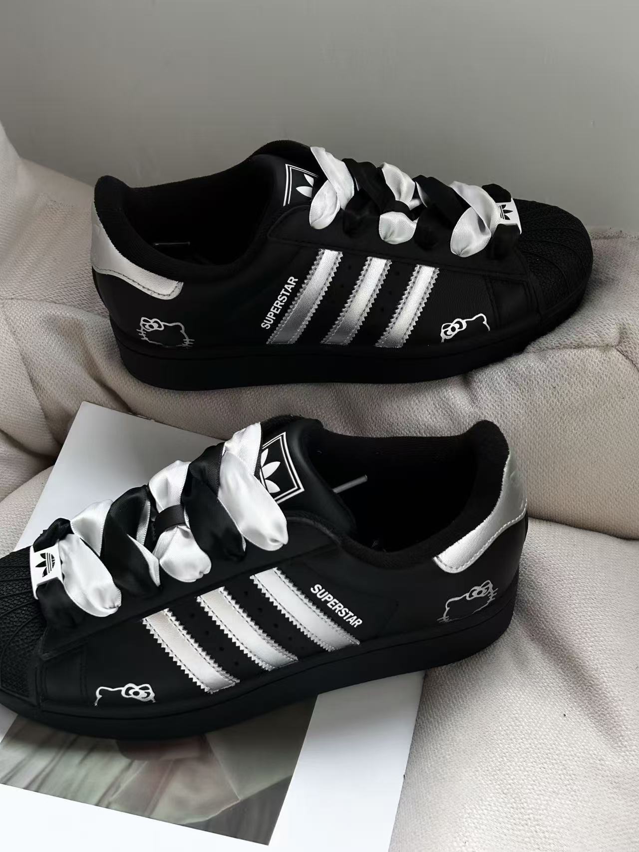 adidas originals Superstar聯名款 月光喵