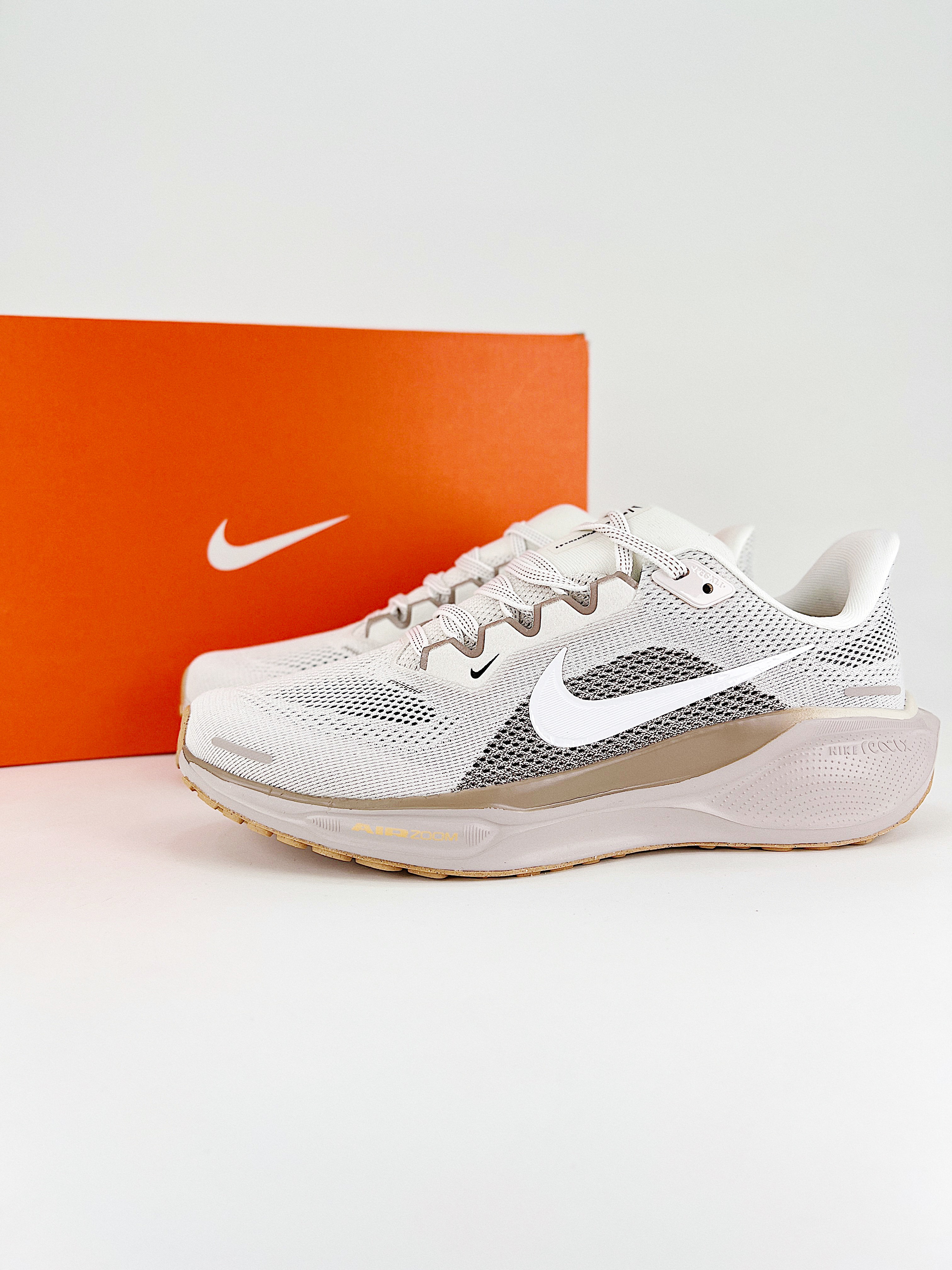 Nike Air Zoom PEGASUS 41 GTX 登月跑鞋
