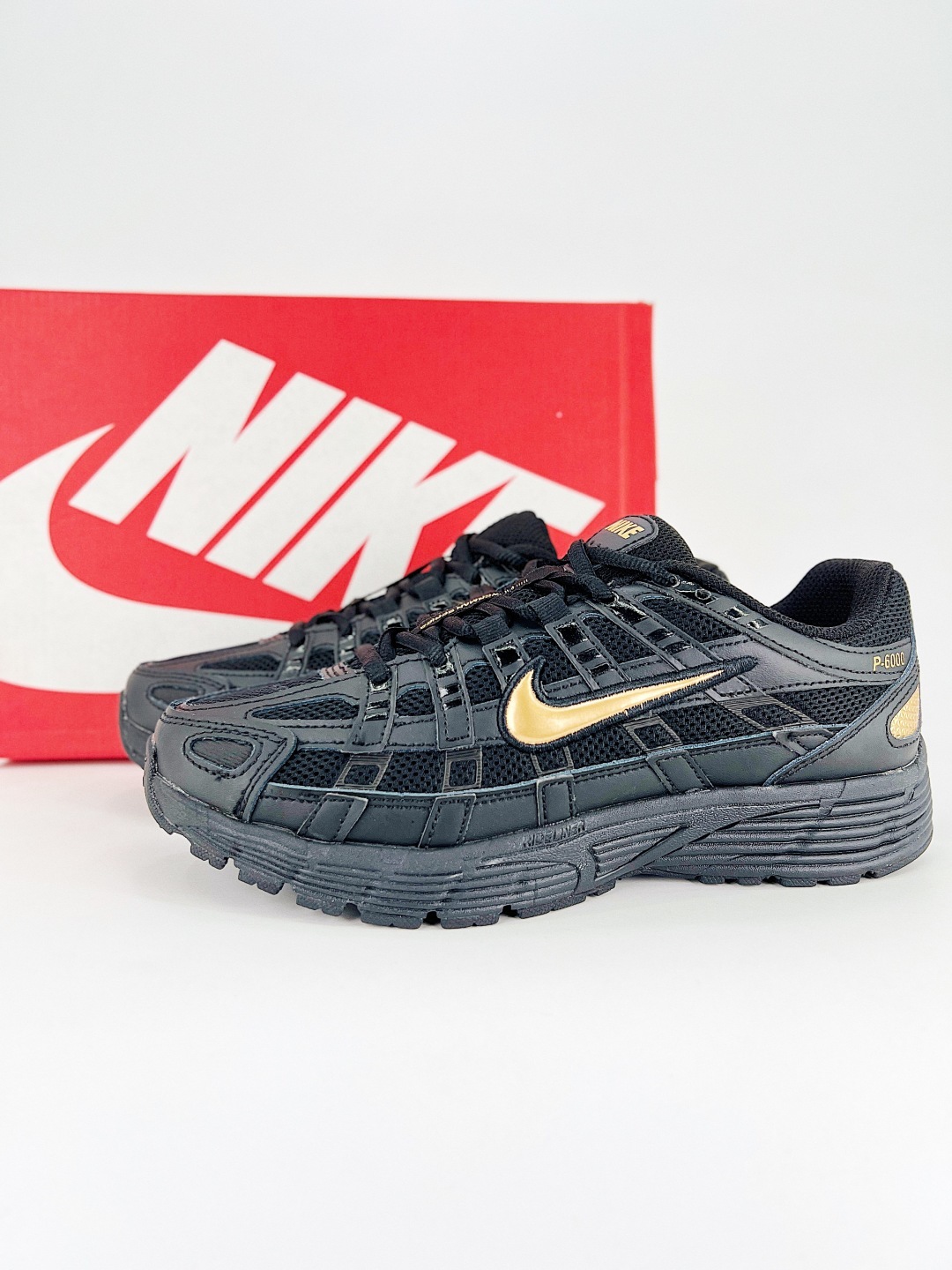 Nike P-6000  系列