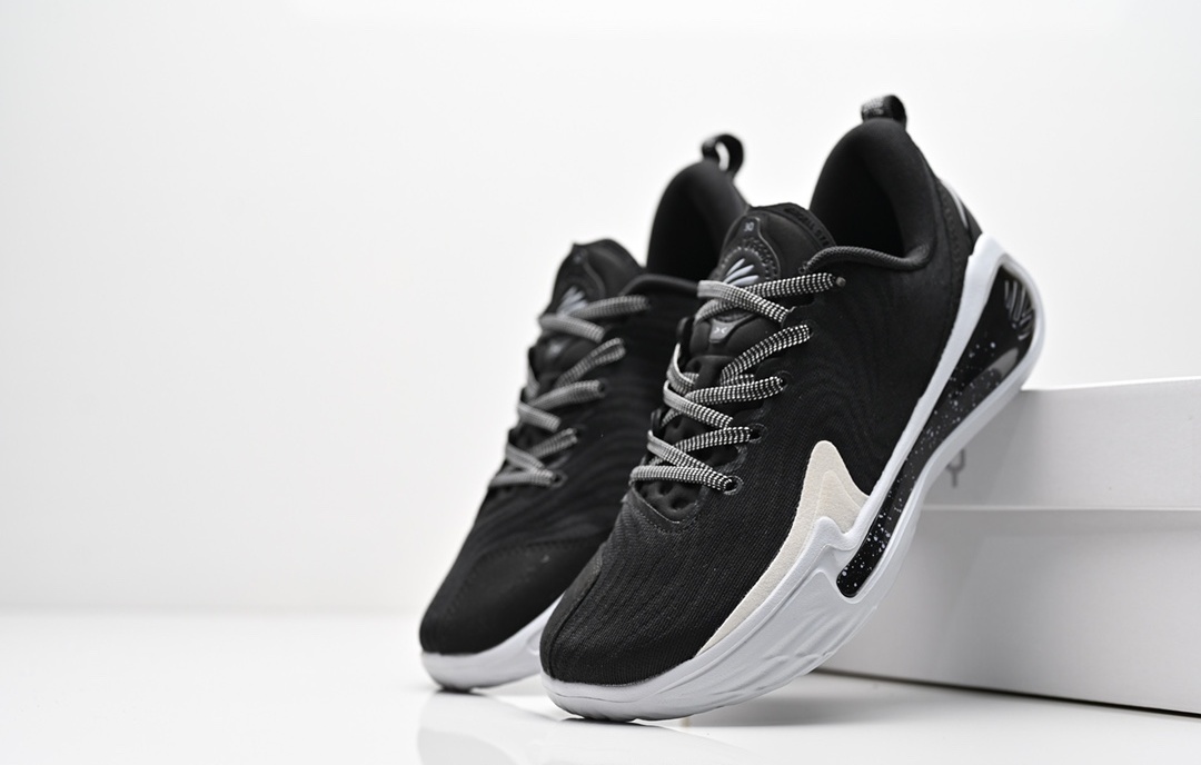 安德瑪Under Armour Curry Flow 12 "