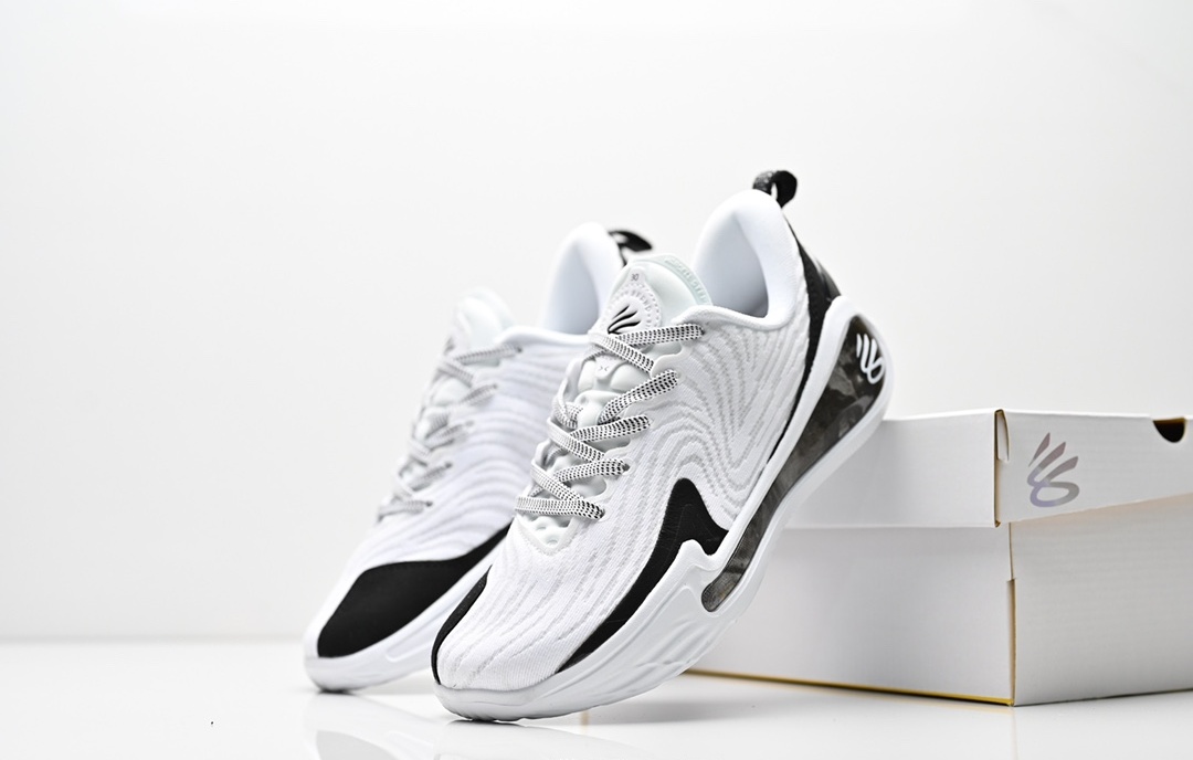 安德瑪Under Armour Curry Flow 12 "