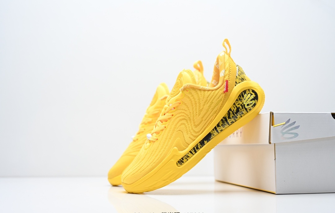 安德瑪Under Armour Curry Flow 12 "