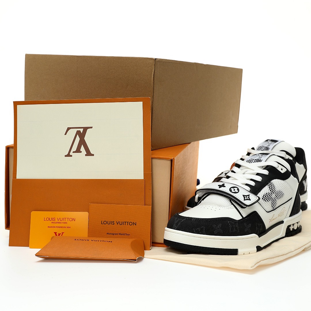 LOUIS VUITTON Trainer