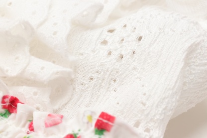 いちご柄シフォンドッキングワンピース