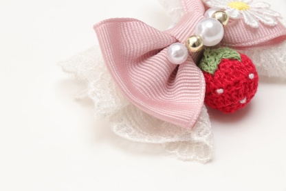 お花といちごのバレッタリボン