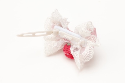 お花といちごのバレッタリボン