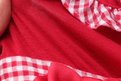 レトロいちごギンガムフリルワンピース