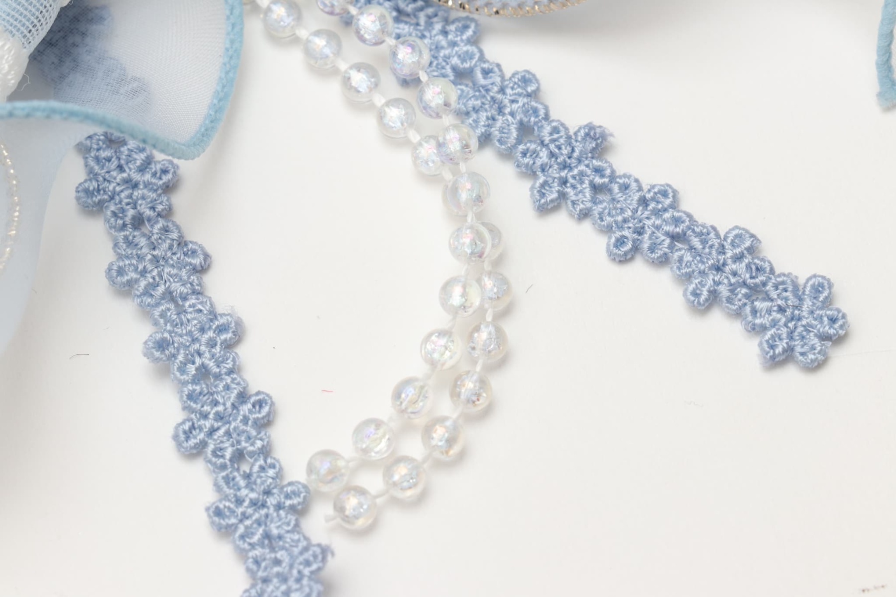 オーガンジーフリル アリスブローチ