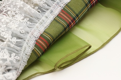 レトロいちごタータンチェックワンピース