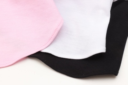 フリルカットソー