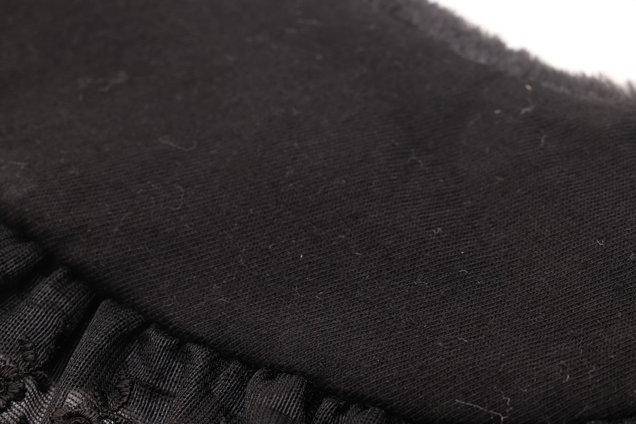 ファーとレースのドレスカラー