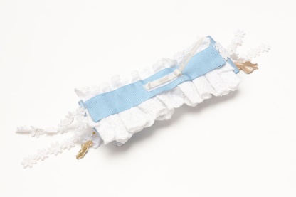 大きいリボンのヘッドドレス