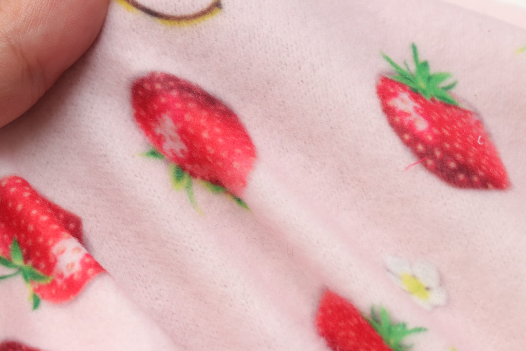 冬いちごうさ耳ワンピース