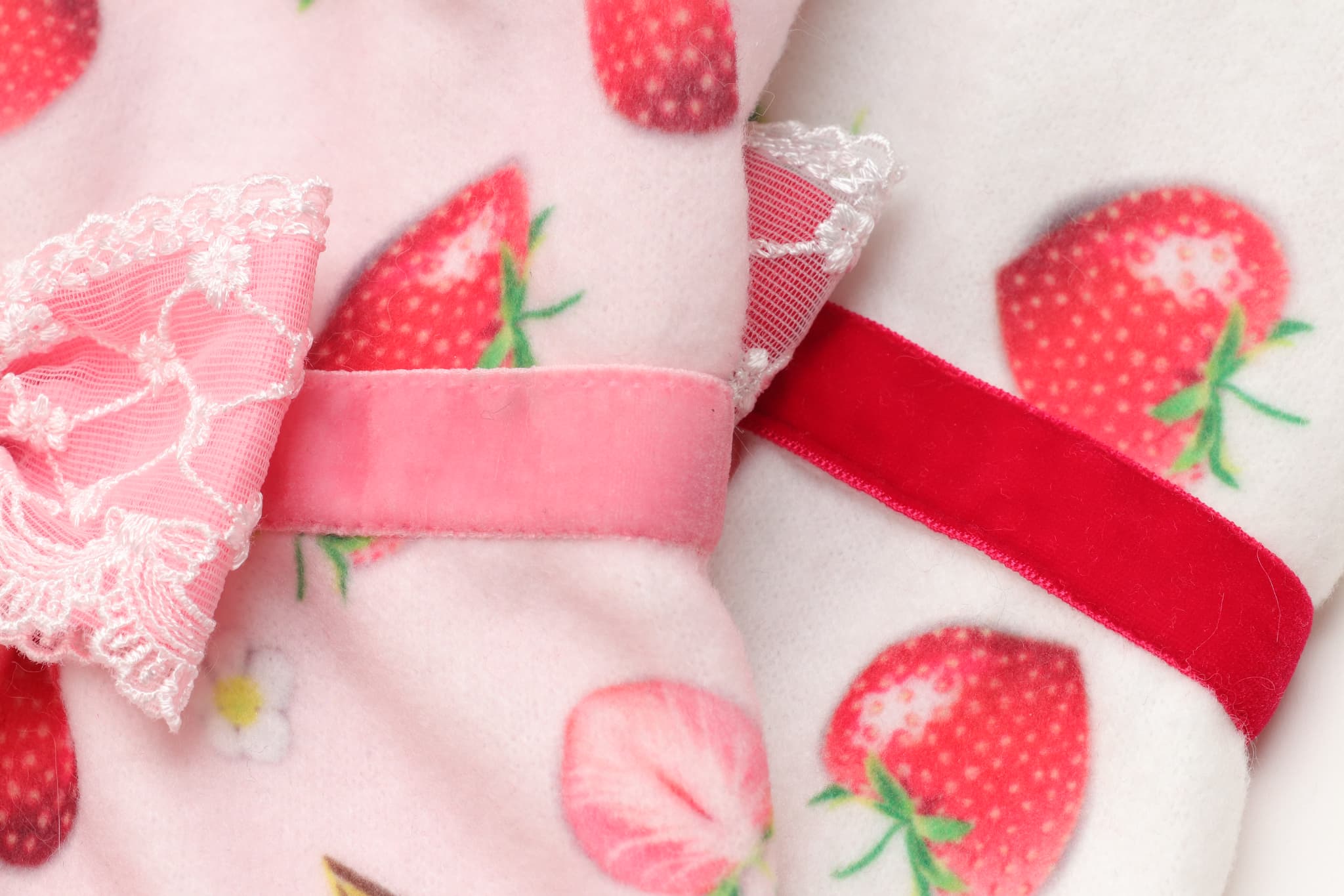 冬いちごうさ耳ワンピース