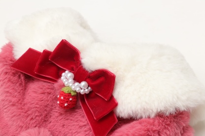 ブローチ付冬いちごファーコート