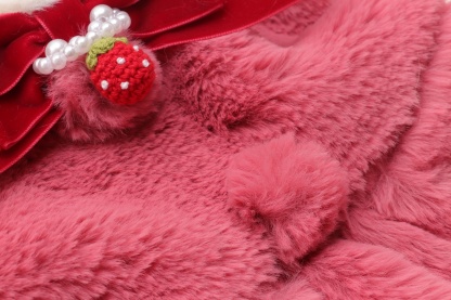 ブローチ付冬いちごファーコート