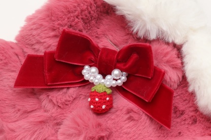 ブローチ付冬いちごファーコート