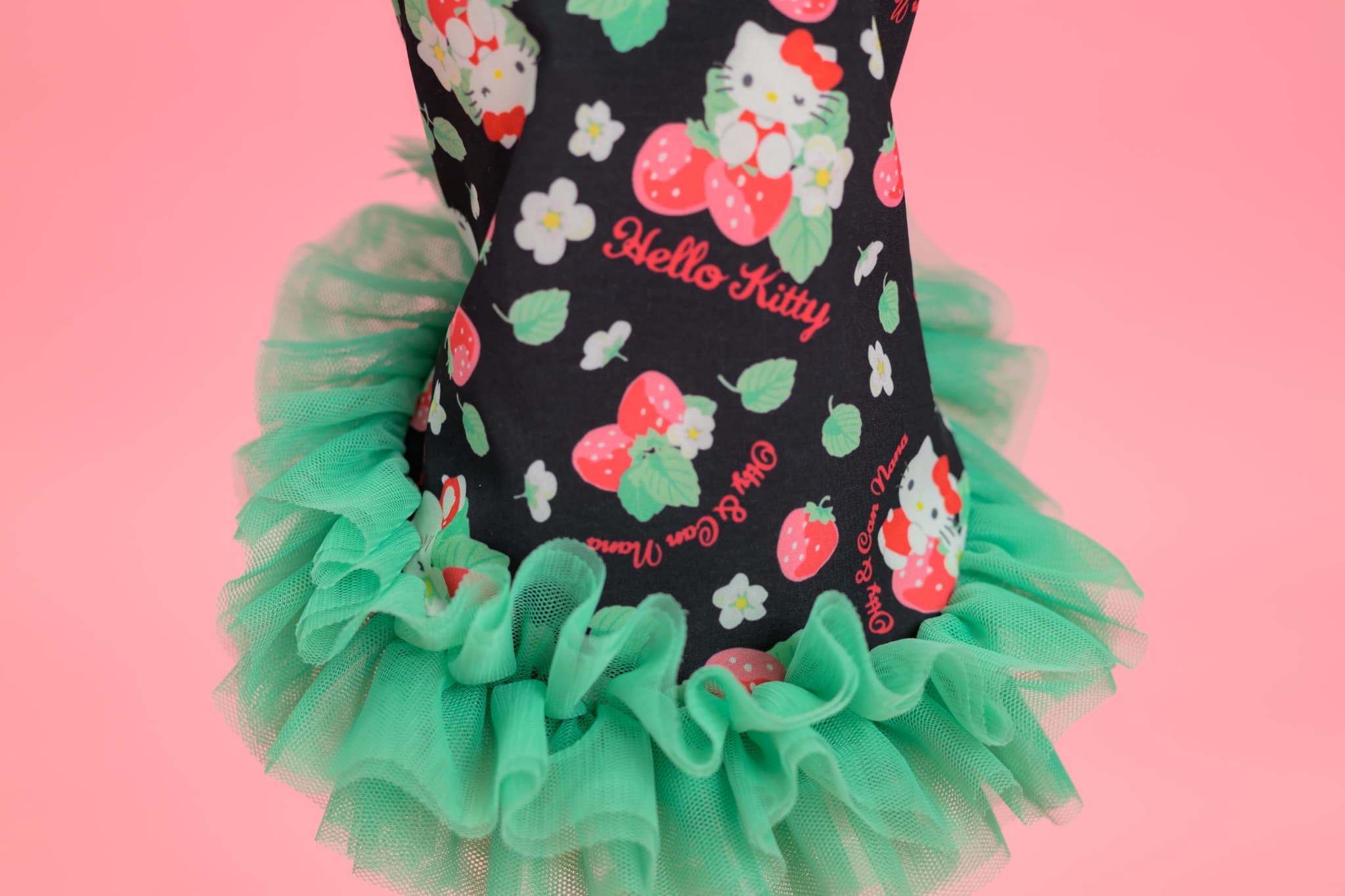 K-001 【Otty×CanNanaコラボ】HELLO KITTY・いちご柄ワンピース