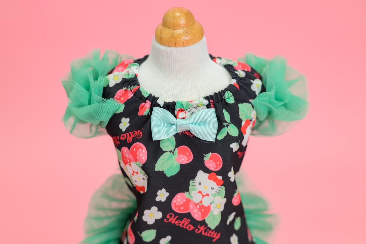 K-001 【Otty×CanNanaコラボ】HELLO KITTY・いちご柄ワンピース