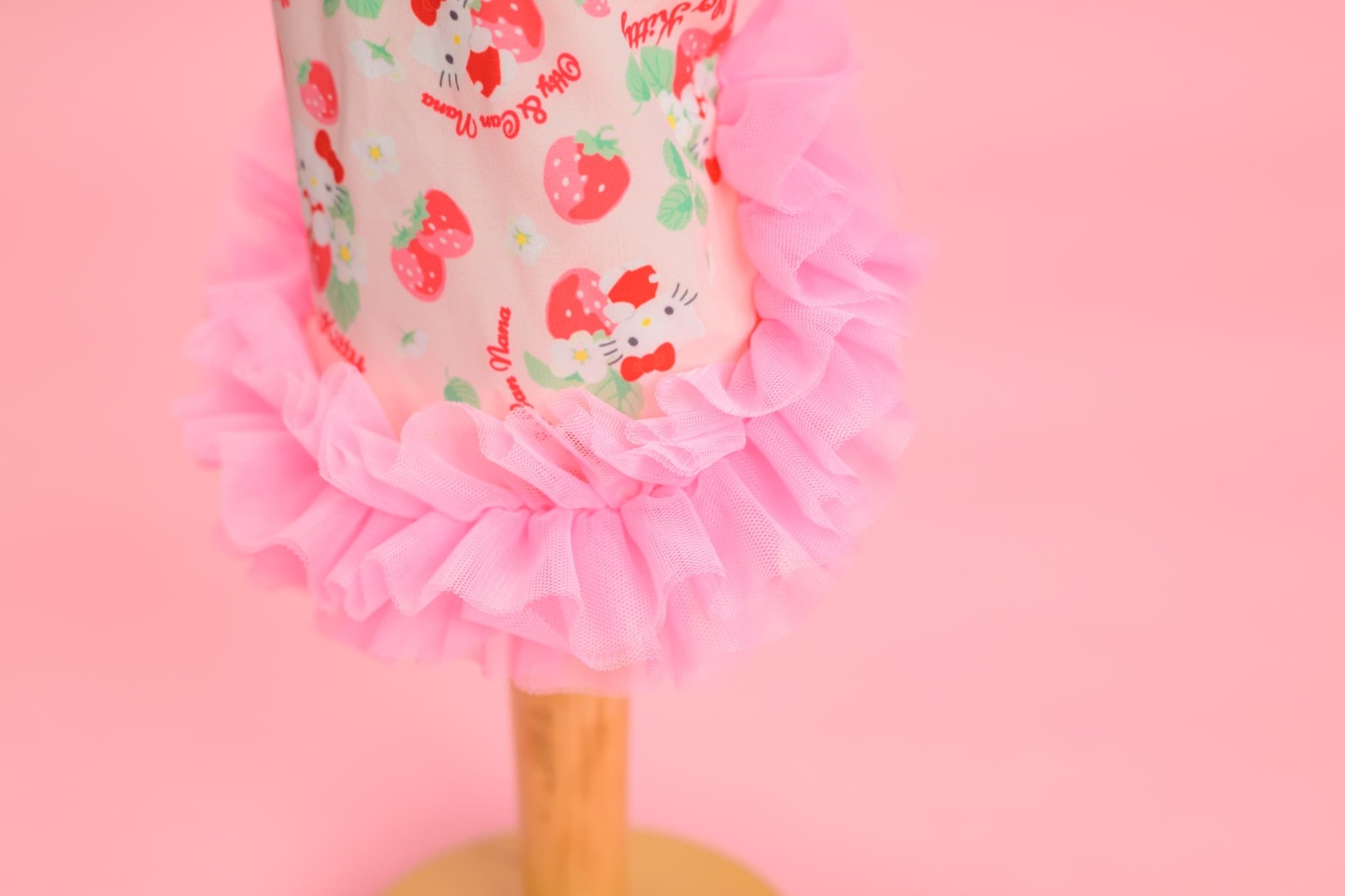 K-001 【Otty×CanNanaコラボ】HELLO KITTY・いちご柄ワンピース