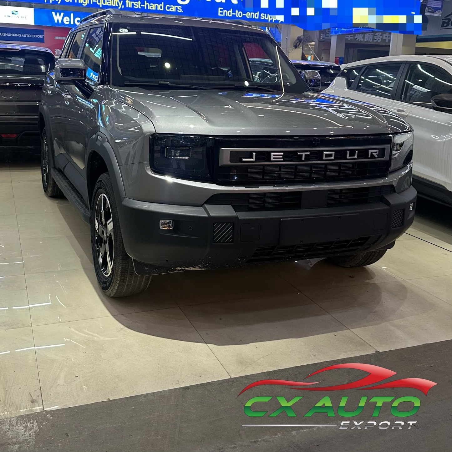 银灰色捷途自由者