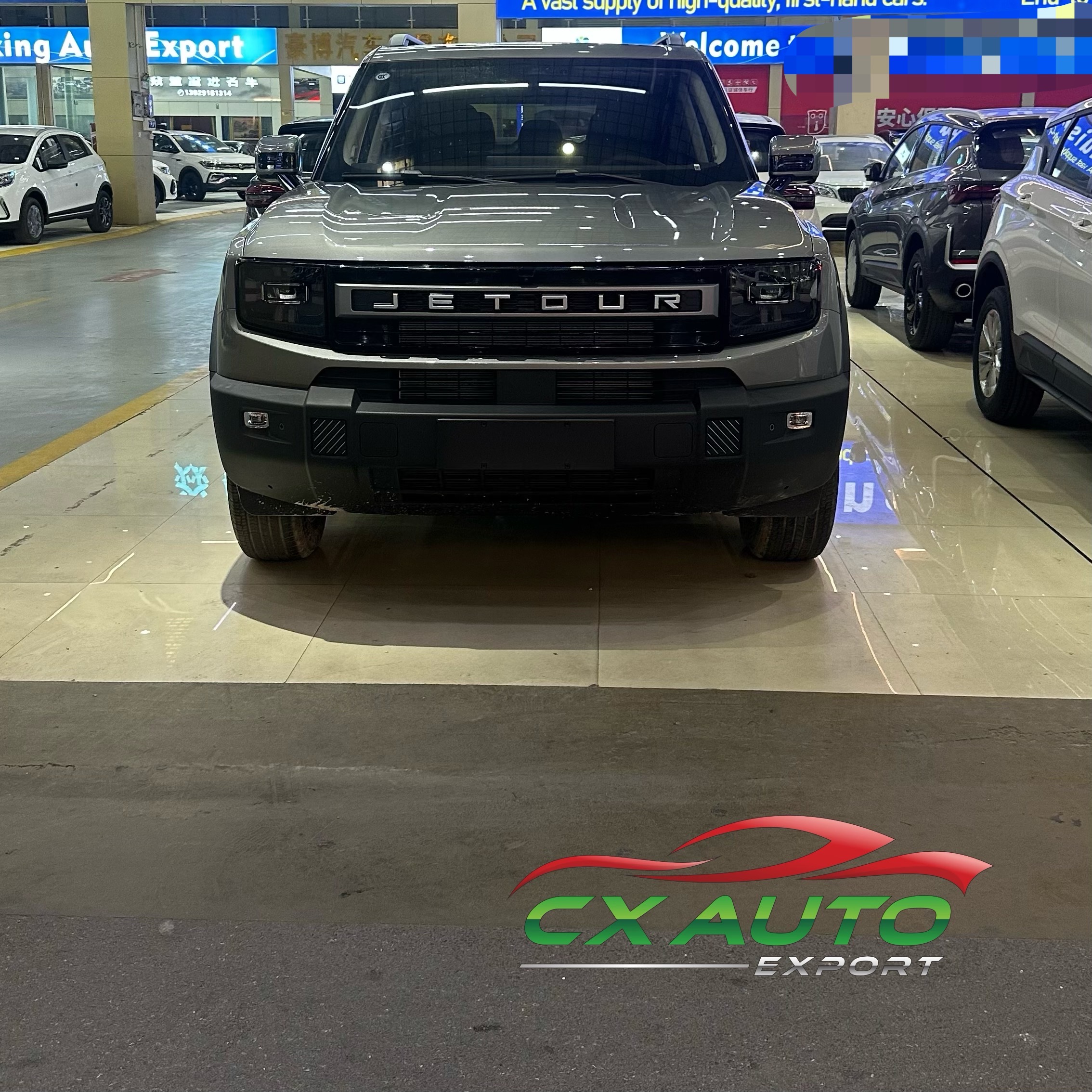 银灰色捷途自由者