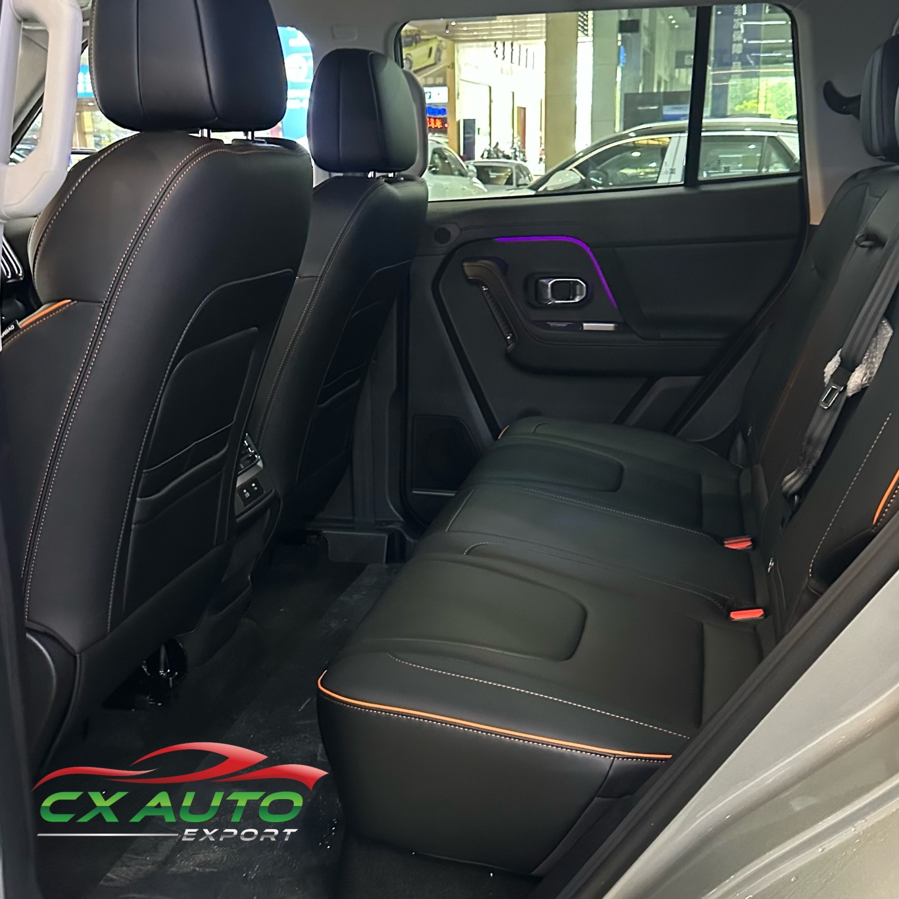 银灰色捷途自由者