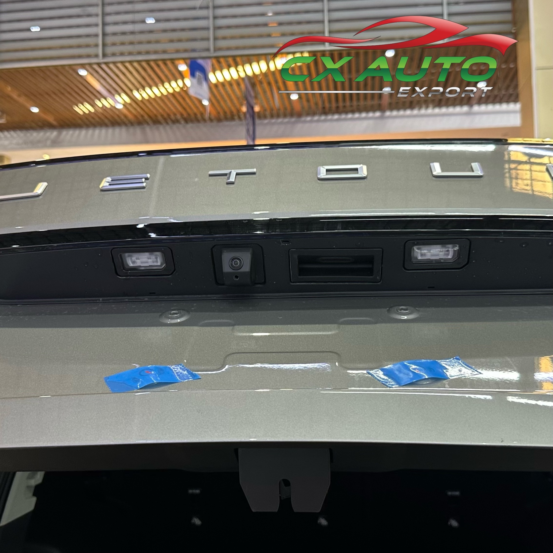 银灰色捷途自由者