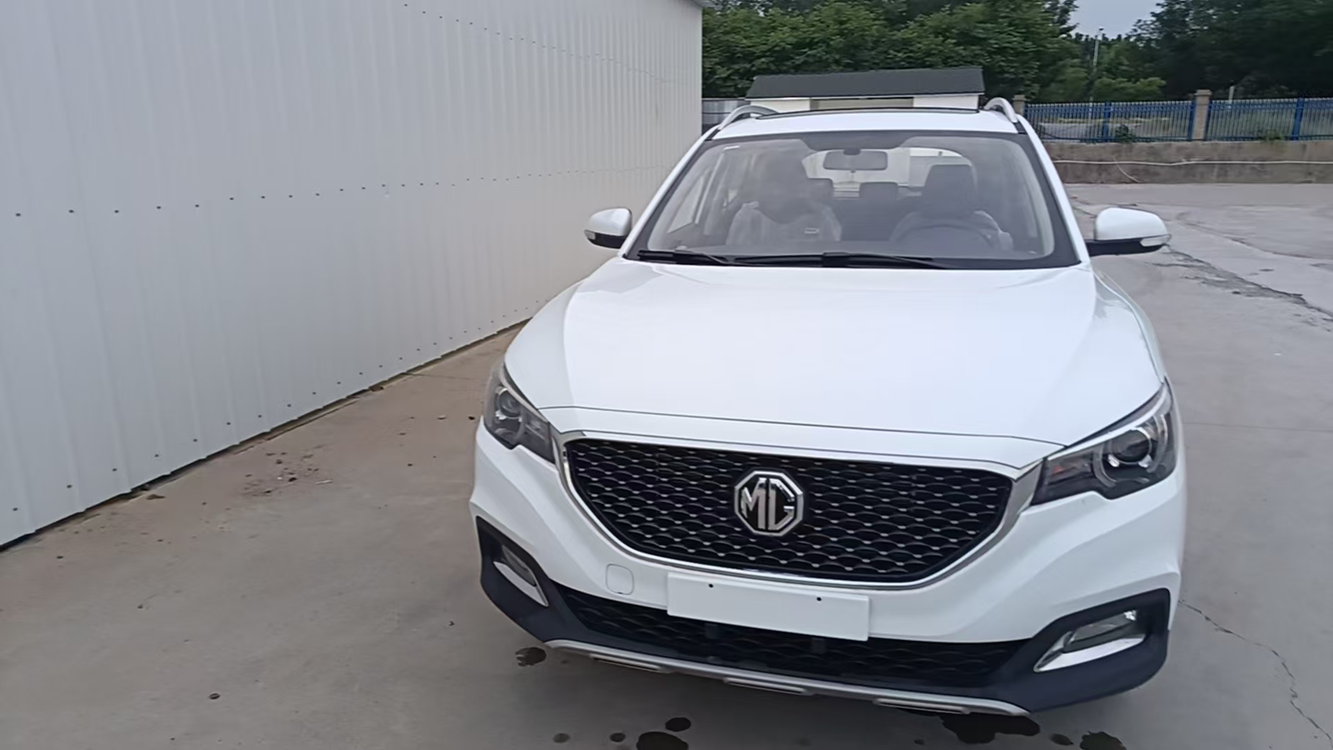 MG ZS 1.5L AT EU6 STD UAE