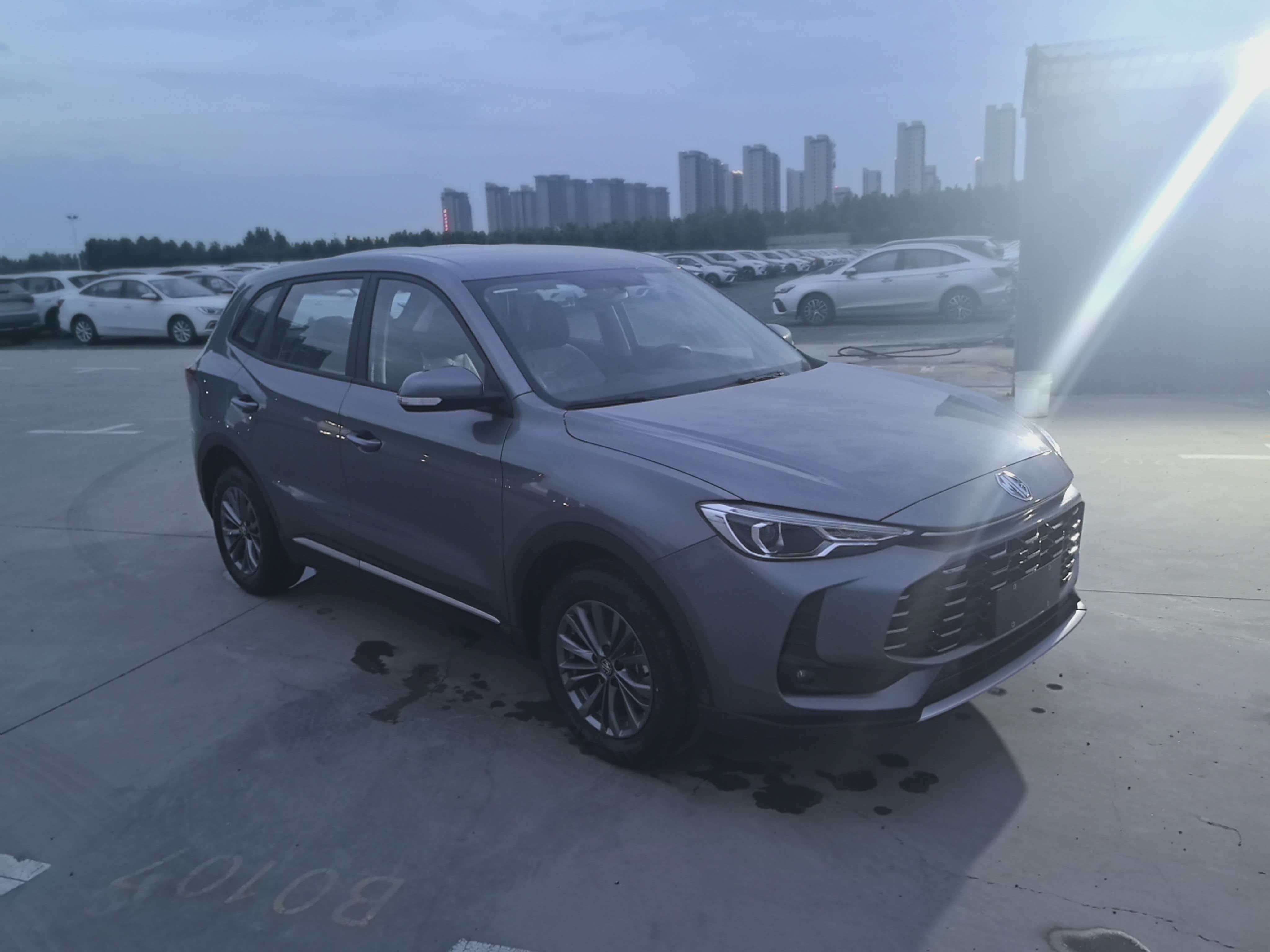 MG ZS 1.5L AT EU6 STD UAE