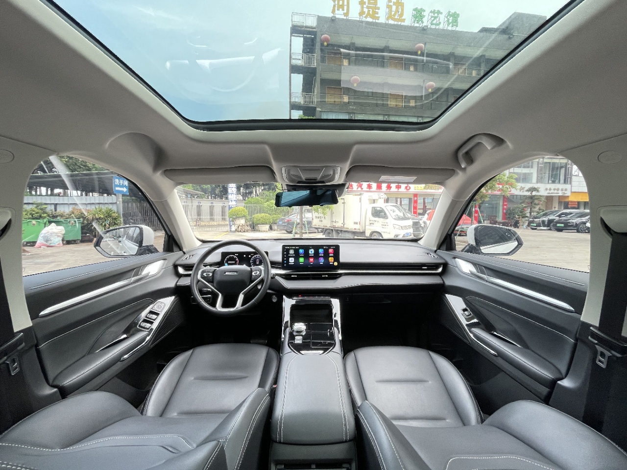 哈弗H6 2022款 第三代 1.5T 自动两驱Max