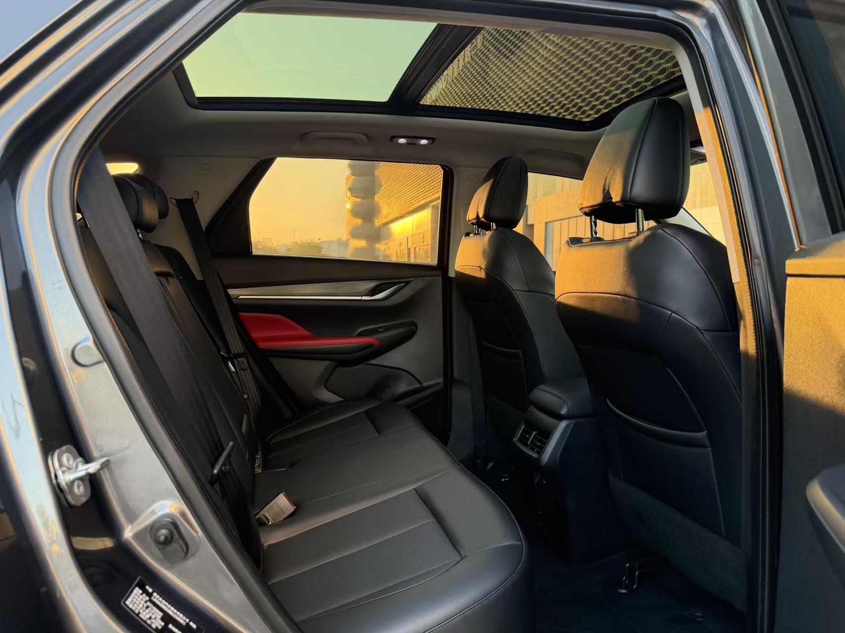 2021款 长安CS55 PLUS 蓝鲸版 1.5T DCT尊贵型