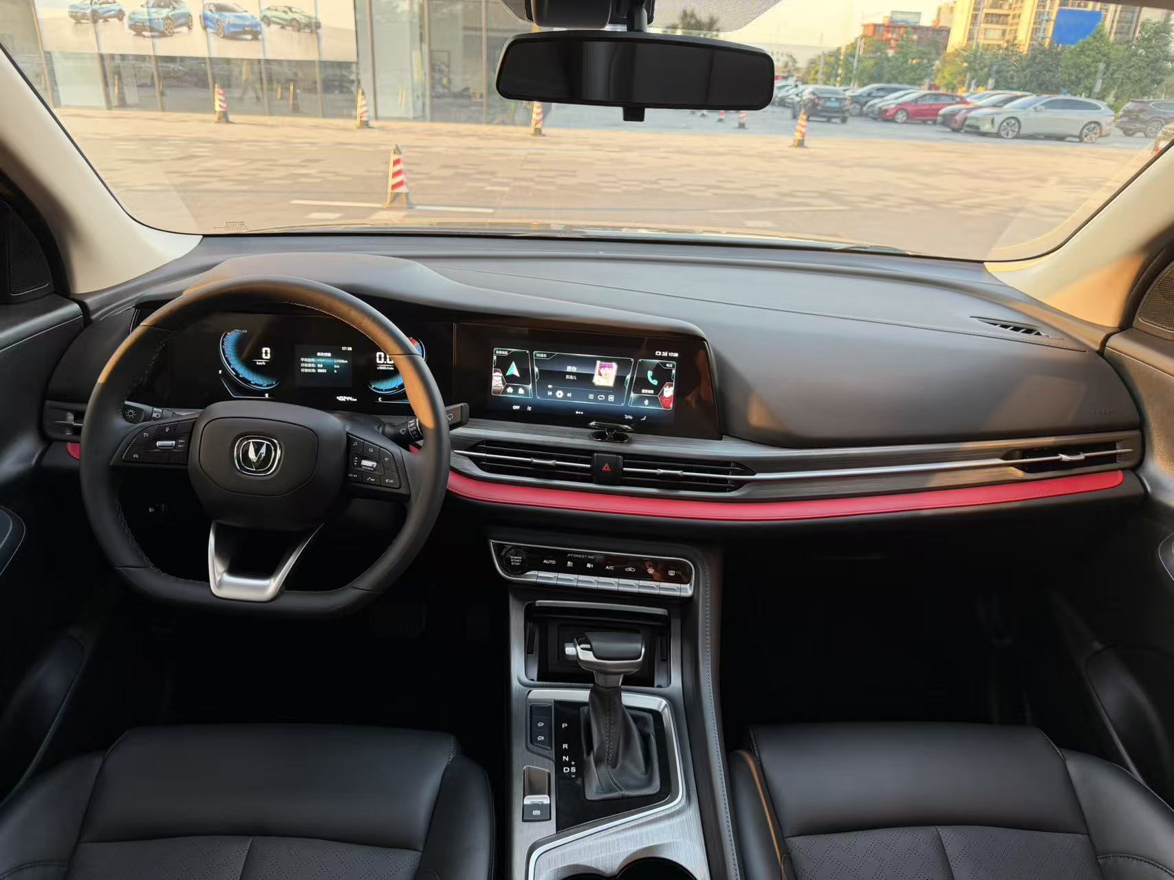 2021款 长安CS55 PLUS 蓝鲸版 1.5T DCT尊贵型