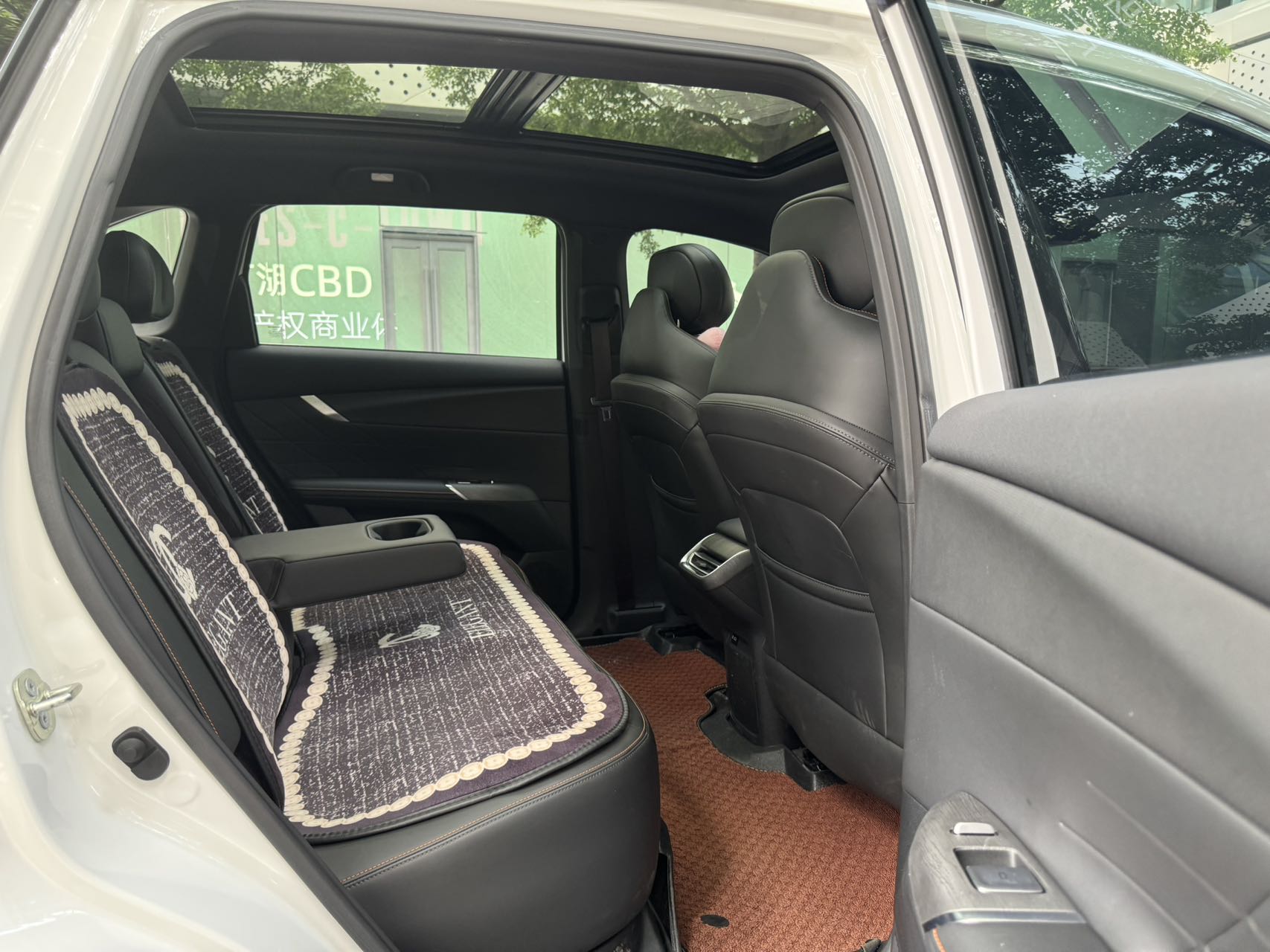 2025款 长安CS75 PLUS 第四代 1.5T 新蓝鲸 智慧尊享型