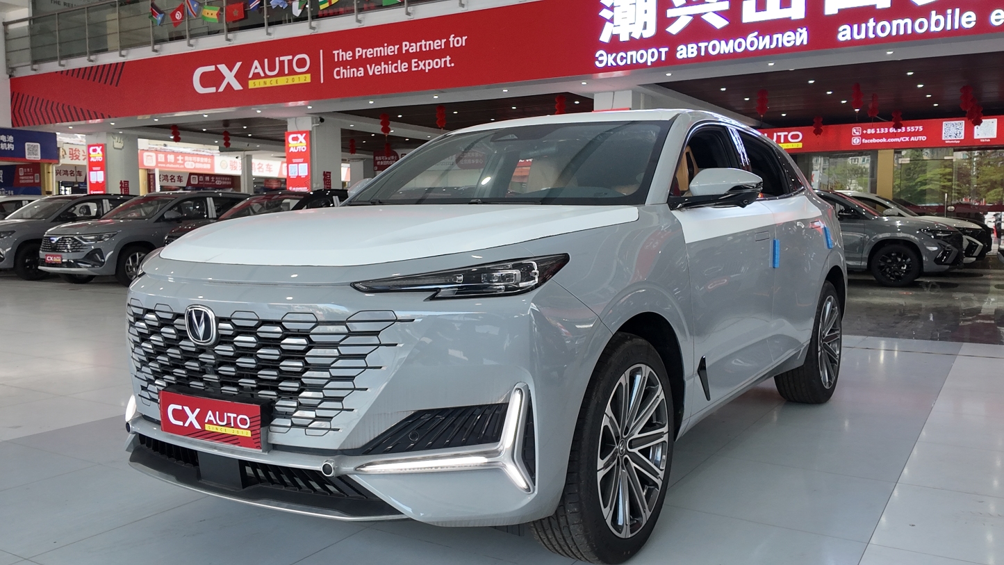Changan UNI-K 2.0T All-Wheel Drive Yuexiang Edition (International Version)