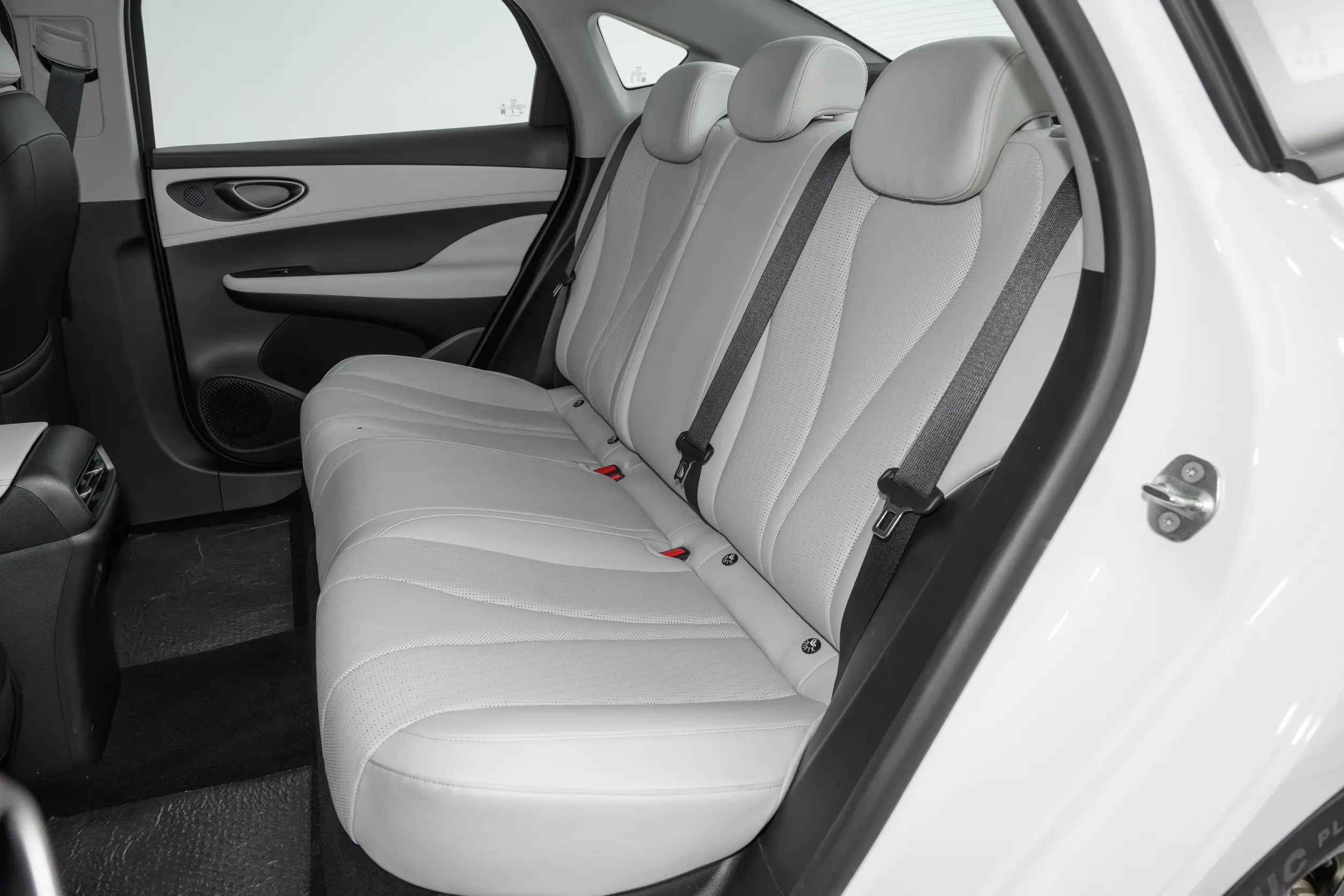 2026 BYD Seal 05 DM-i 128KM Luxury | Specs & Price