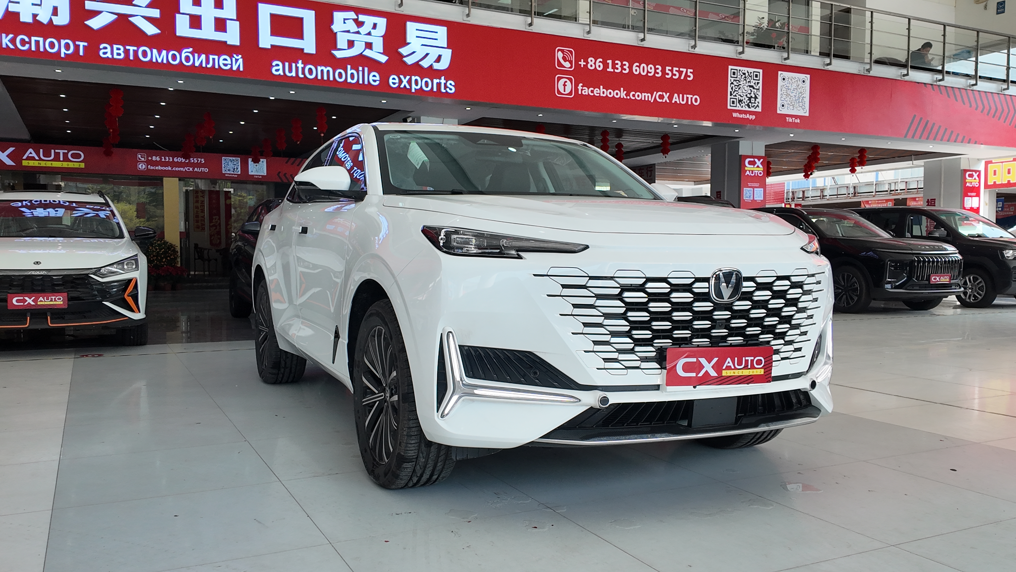 UNI-K 2.0T All-Wheel Drive - Panoramic Sunroof + Sony Audio Luxury SUV