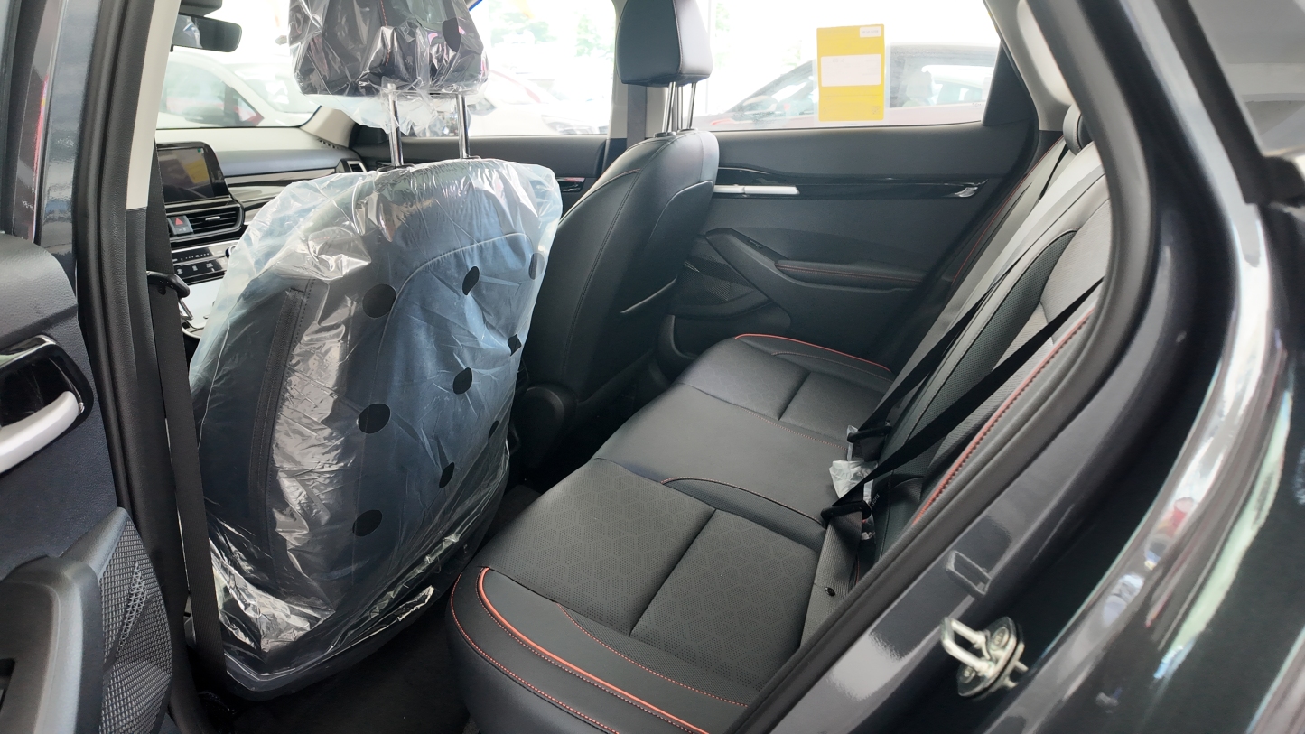 26款 赛图斯 灰色 1299