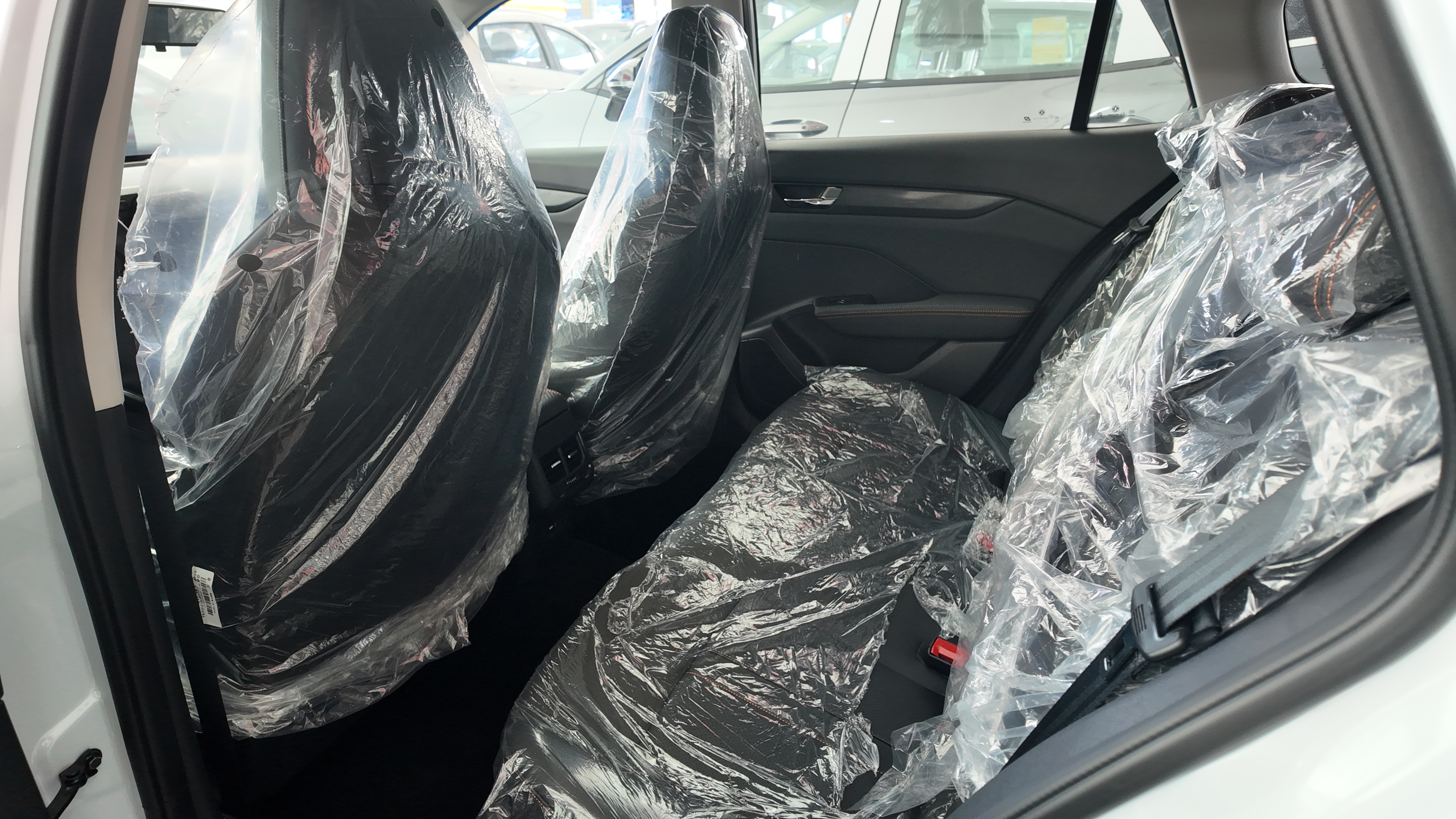 奕炫 GS 白色 1159