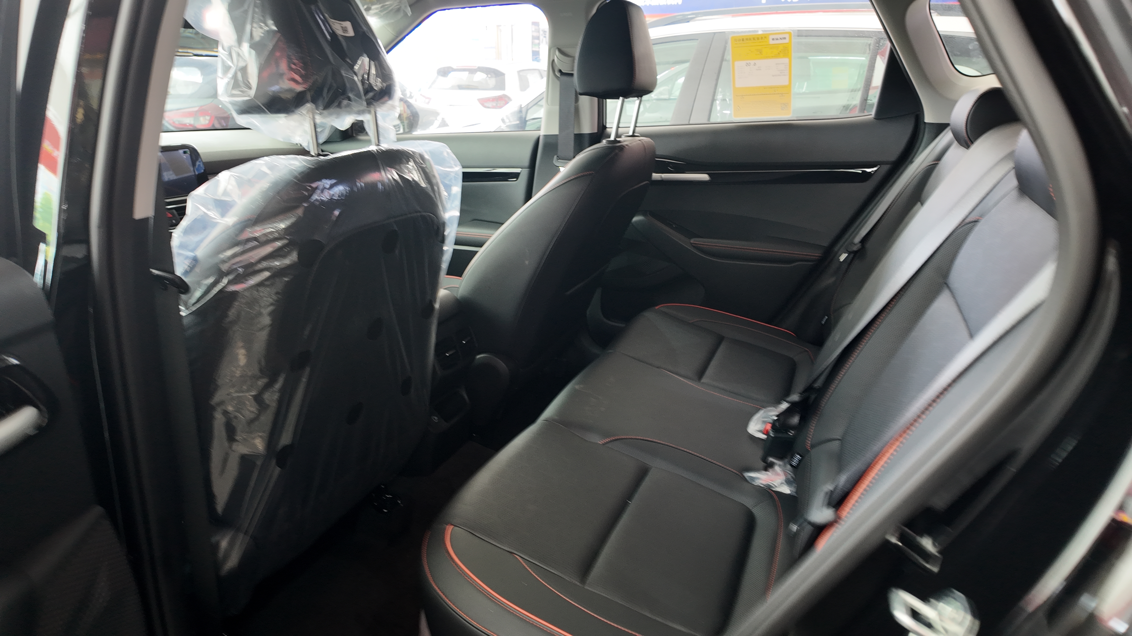 26款 赛图斯 黑色 1299