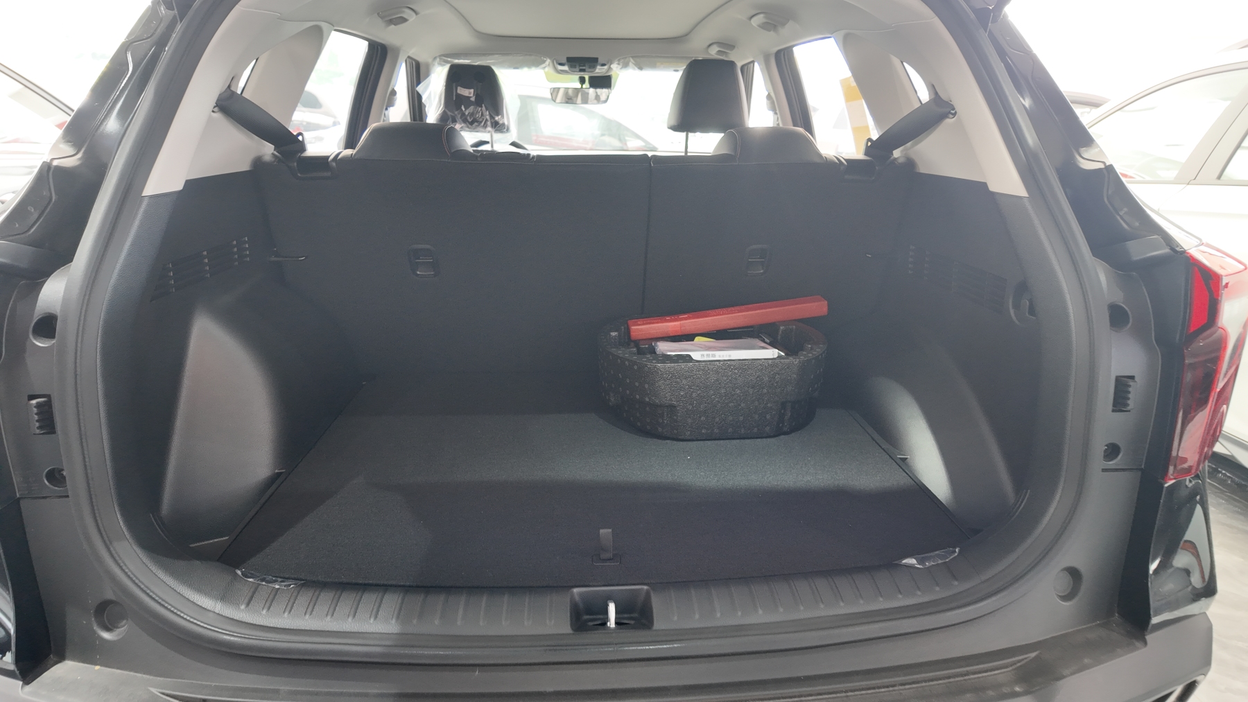 26款 赛图斯 黑色 1299