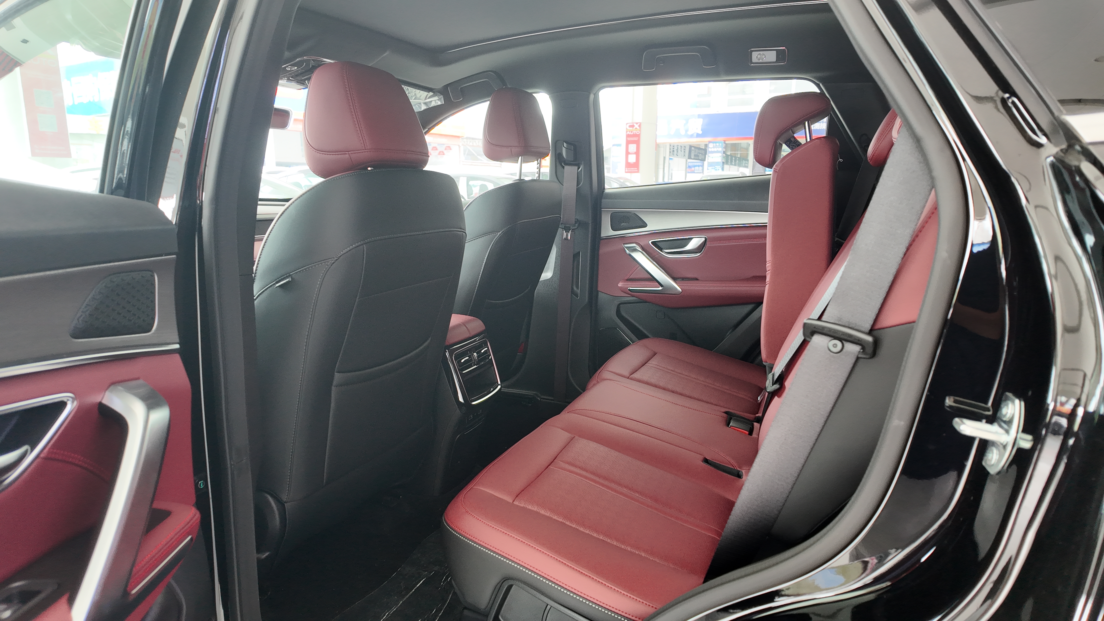 x70 plus 25款冠军版MAX 7座 1319 黑色