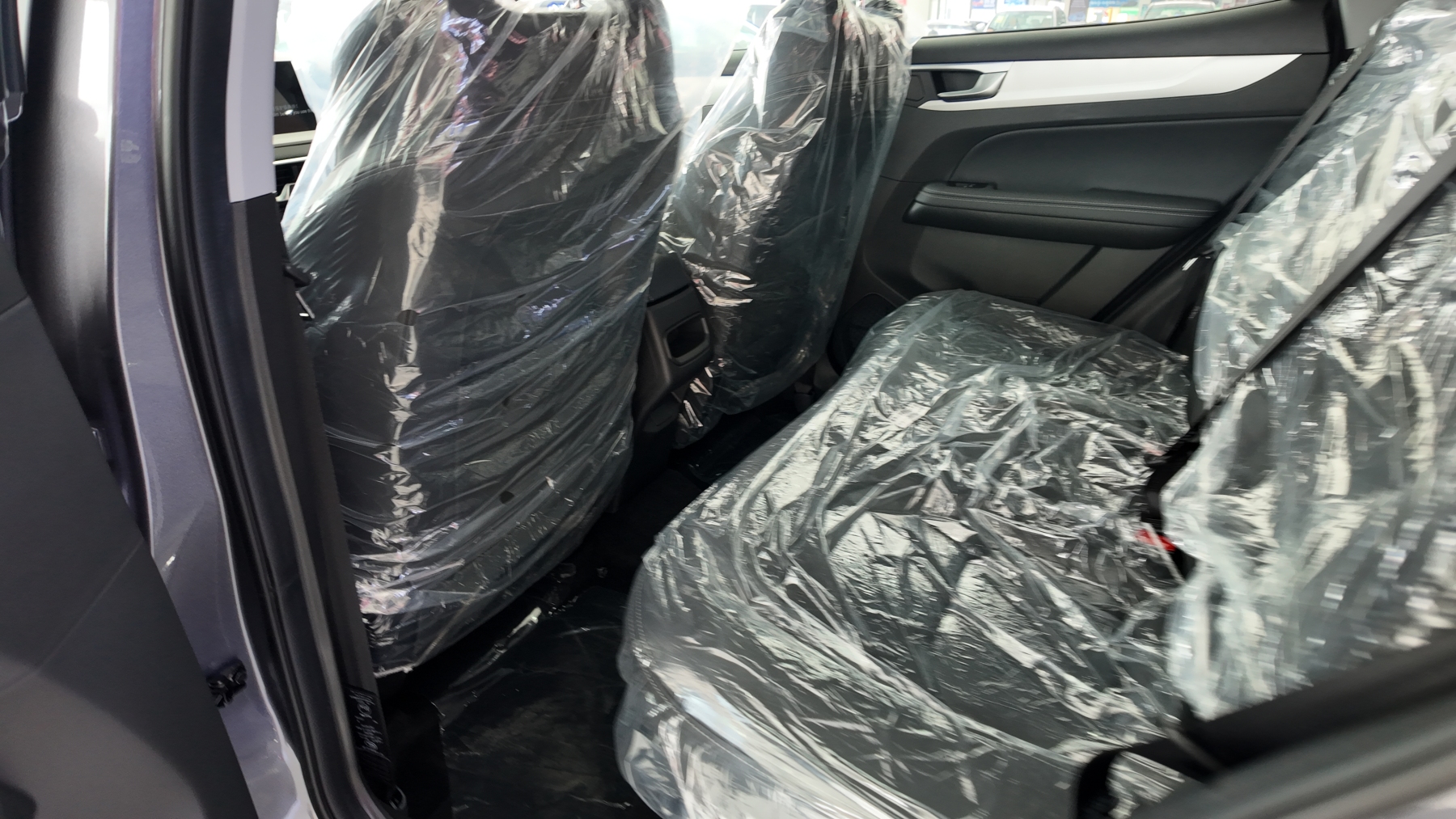 凯翼玄界Pro 1.5L CVT豪华版 799 灰色