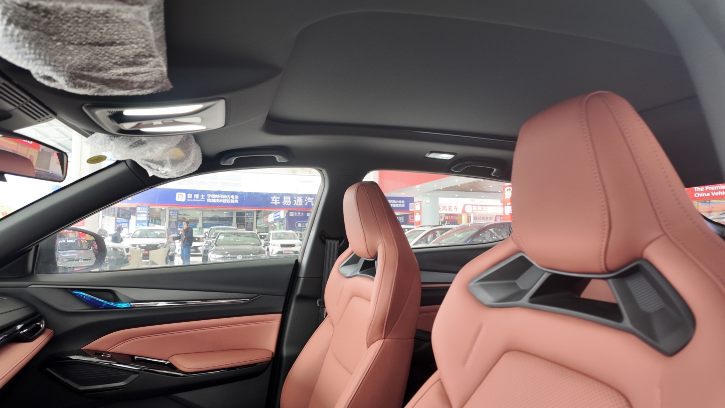 2026 Changan Oshan X5 PLUS 1.5T - 188HP + 7DCT Sporty SUV