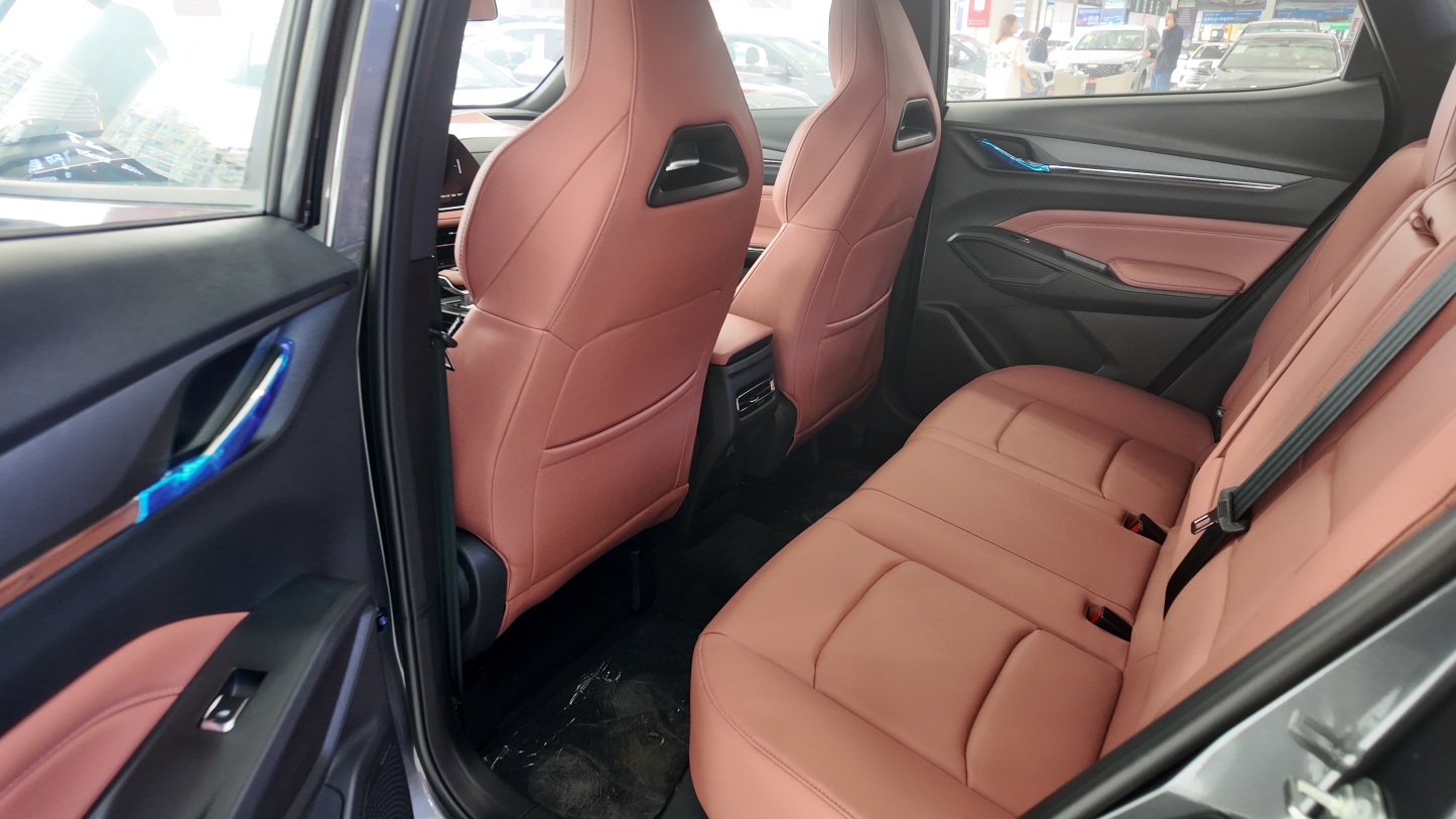 2026 Changan Oshan X5 PLUS 1.5T - 188HP + 7DCT Sporty SUV