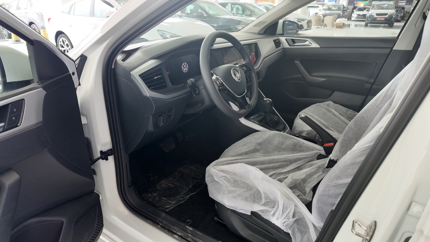 Polo  1.5L Automatic - Reliable Compact Hatchback for Young Drivers & Small Families