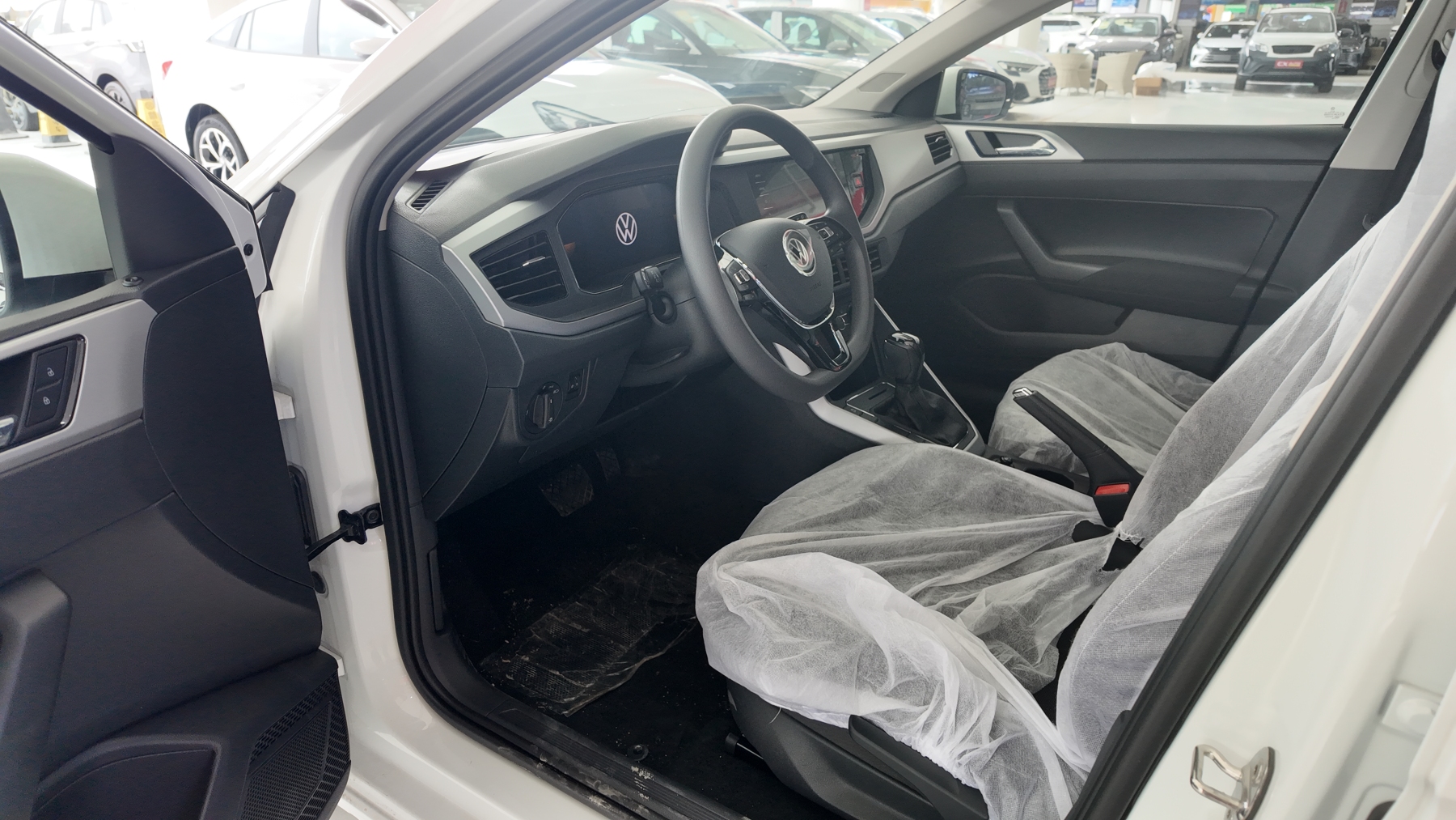 Polo  1.5L Automatic - Reliable Compact Hatchback for Young Drivers & Small Families