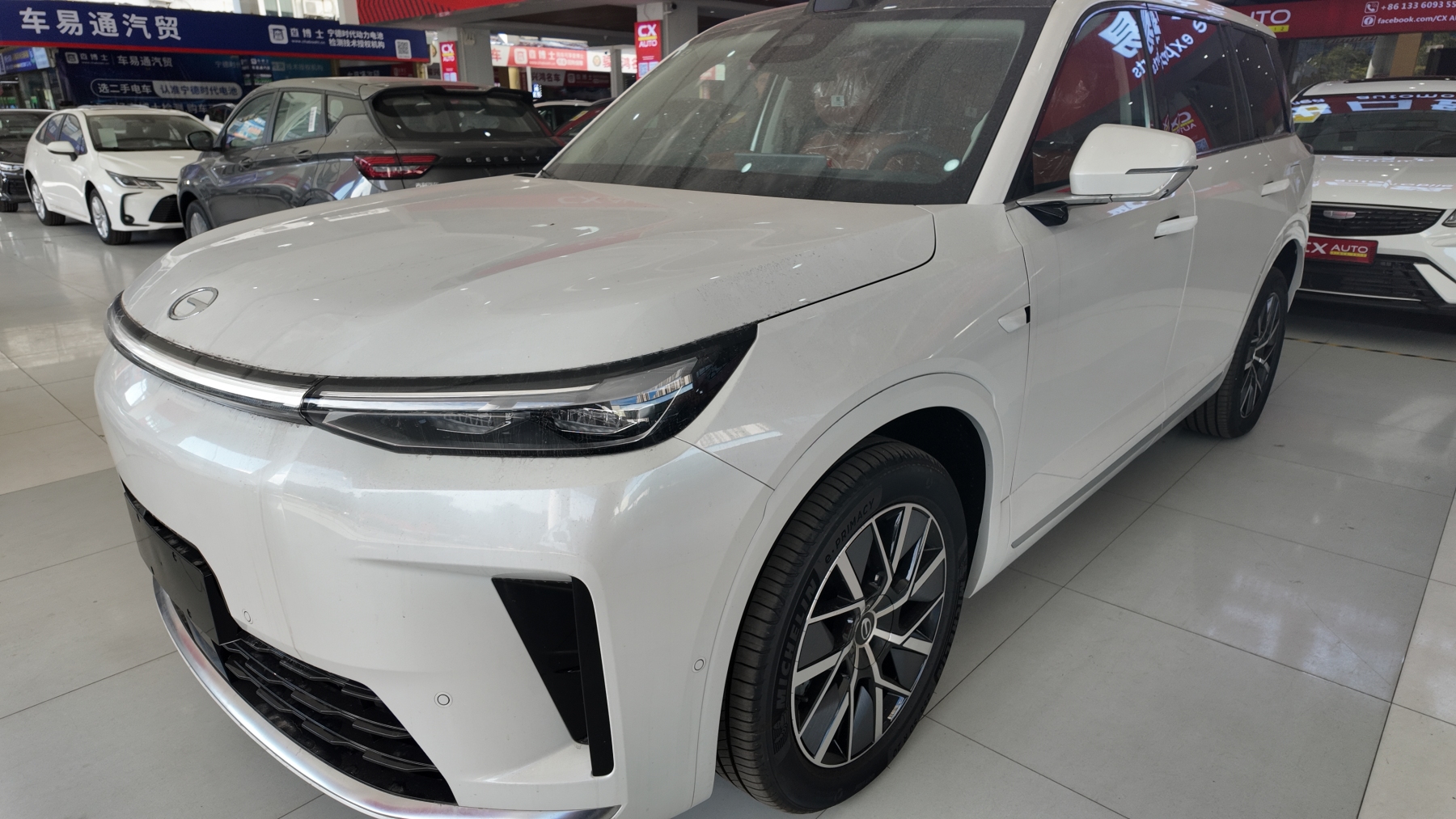 2025 Trumpchi S9 Ultra - 6-Seater Family MPV with Air Suspension & Extended Range